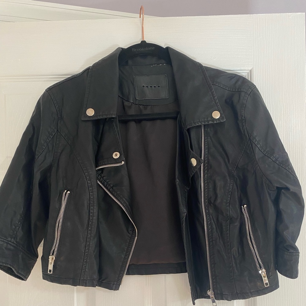 BLANK NYC like new cropped bomber jacket